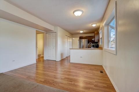 1130 Warington Ln, Hoffman Estates, IL 60169 photo 9