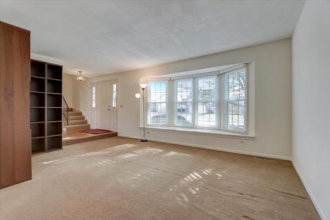 1130 Warington Ln, Hoffman Estates, IL 60169 photo 4