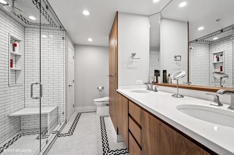 21 E Huron St #1306, Chicago, IL 60611 photo 11