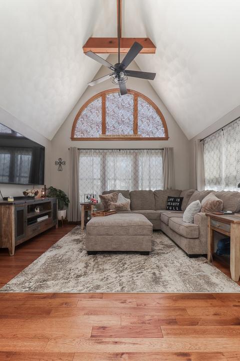 601 Elm St, Delavan, IL 61734 photo 8