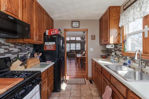 601 Elm St, Delavan, IL 61734 photo 17