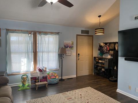 705 Cedar Ln, Genoa, IL 60135 photo 4