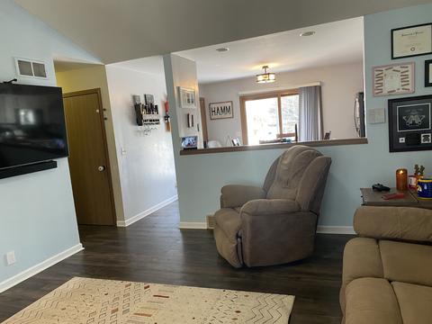 705 Cedar Ln, Genoa, IL 60135 photo 5