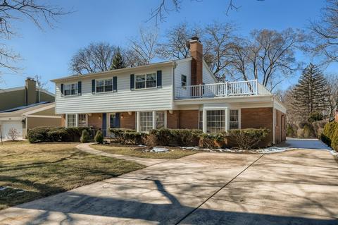 1016 Delles Rd, Wheaton, IL 60189 photo 2