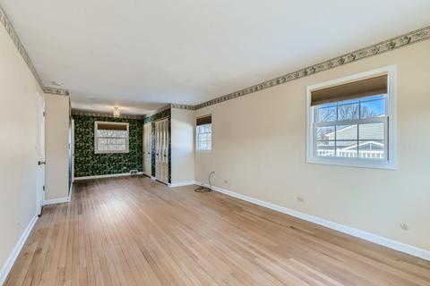 1016 Delles Rd, Wheaton, IL 60189 photo 15