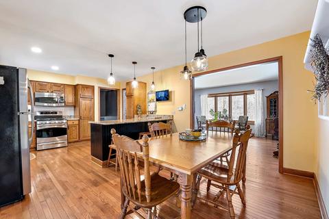 347 61st St, Willowbrook, IL 60527 photo 9