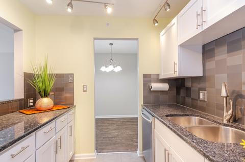 5201 Carriageway Dr #C116, Rolling Meadows, IL 60008 photo 3