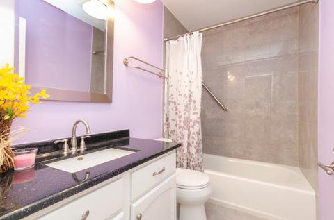 5201 Carriageway Dr #C116, Rolling Meadows, IL 60008 photo 10