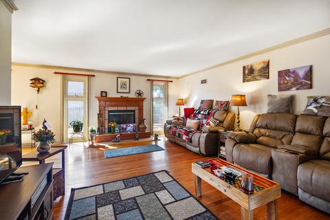 1290 W Walnut St, Kankakee, IL 60901 photo 4