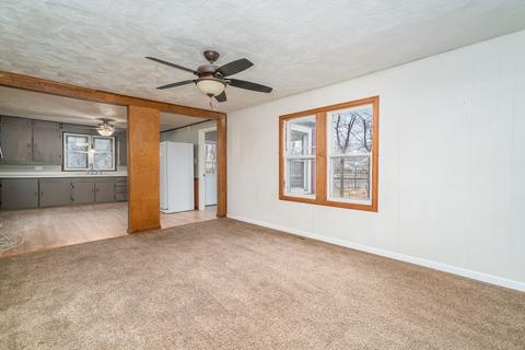 113 N Jackson St, Gardner, IL 60424 photo 9