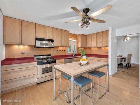 1619 E Illinois St, Wheaton, IL 60187 photo 5