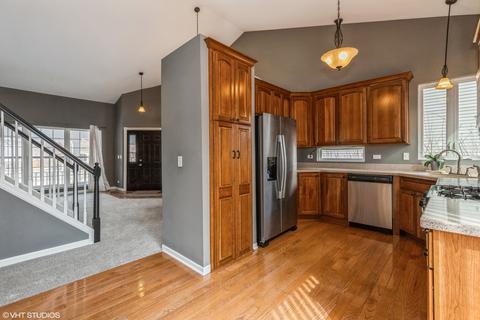 397 Sierra Pl, Gurnee, IL 60031 photo 5