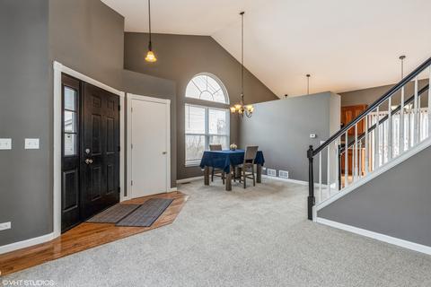 397 Sierra Pl, Gurnee, IL 60031 photo 3