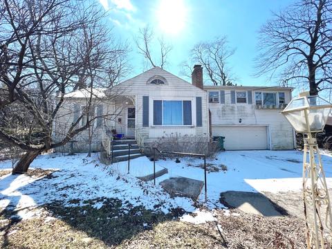 615 65th St, Willowbrook, IL 60527 photo 2
