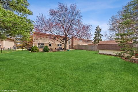 308 Pinecroft Dr, Roselle, IL 60172 photo 25
