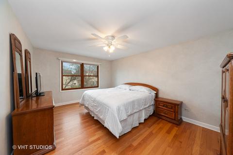 1115 Captains Ln, Wheeling, IL 60090 photo 11
