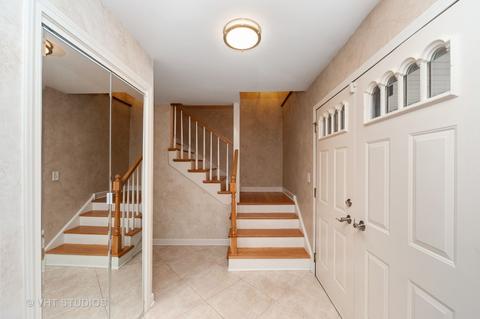 1115 Captains Ln, Wheeling, IL 60090 photo 10