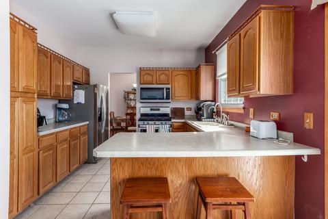 2115 Sanborn Cir, Plainfield, IL 60586 photo 11