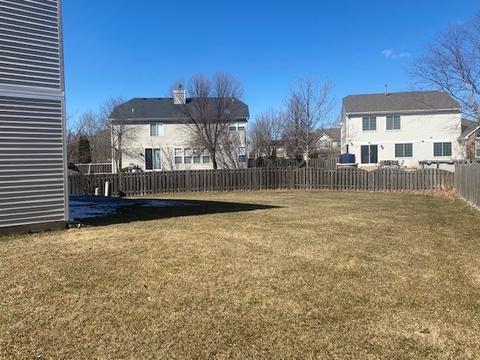 1674 Montclair Dr, Elgin, IL 60123 photo 17