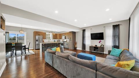 509 E Armitage Ave, Addison, IL 60101 photo 5