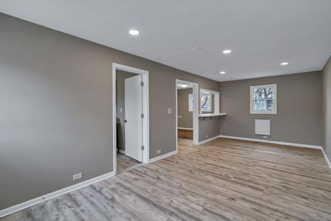 420 Alpine Ln, Hoffman Estates, IL 60169 photo 12