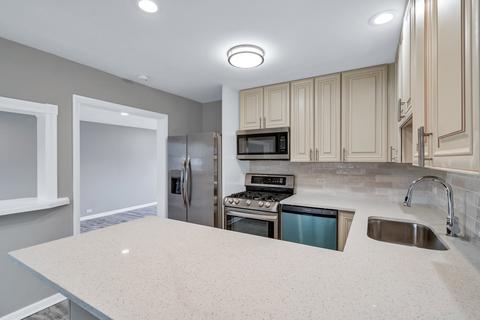 420 Alpine Ln, Hoffman Estates, IL 60169 photo 5