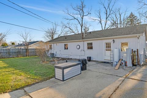 420 Alpine Ln, Hoffman Estates, IL 60169 photo 25