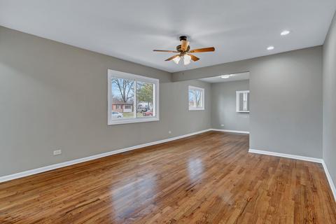 420 Alpine Ln, Hoffman Estates, IL 60169 photo 10