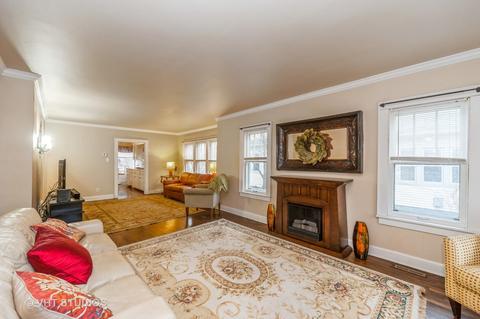 284 Center Ave, Wheeling, IL 60090 photo 3