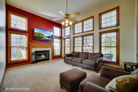 2001 Pebble Beach Dr, Plainfield, IL 60544 photo 5