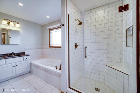 2001 Pebble Beach Dr, Plainfield, IL 60544 photo 16