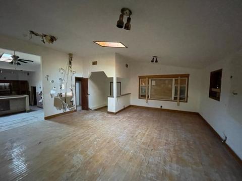 4342 W Thomas St, Chicago, IL 60651 photo 2