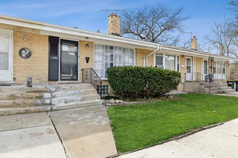 8824 Robin Dr #D, Des Plaines, IL 60016 photo 1