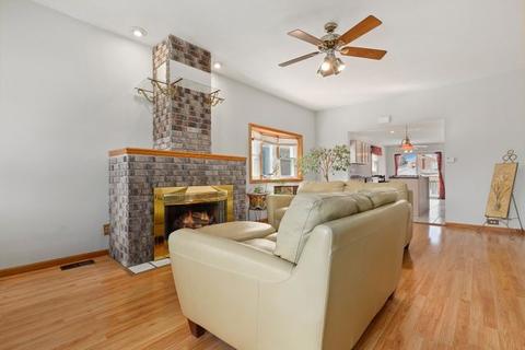 5240 S Massasoit Ave, Chicago, IL 60638 photo 7