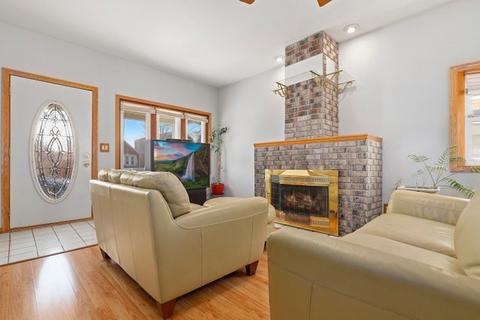 5240 S Massasoit Ave, Chicago, IL 60638 photo 4