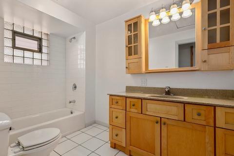 5240 S Massasoit Ave, Chicago, IL 60638 photo 26
