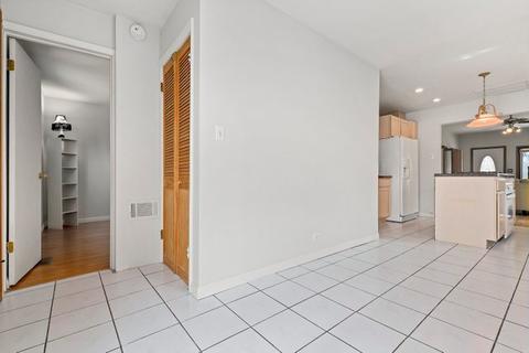 5240 S Massasoit Ave, Chicago, IL 60638 photo 22