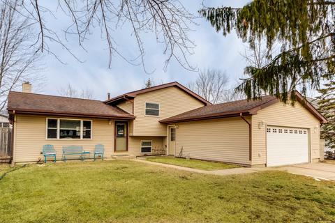 534 White Birch Rd, Lindenhurst, IL 60046 photo 1