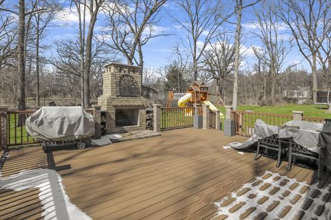 180 Gromer Rd, Elgin, IL 60120 photo 34