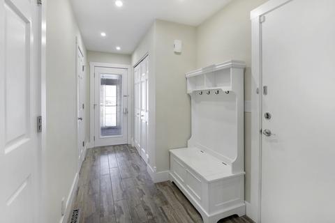180 Gromer Rd, Elgin, IL 60120 photo 27
