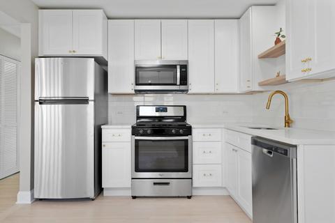 8163 S Keating Ave, Chicago, IL 60652 photo 13