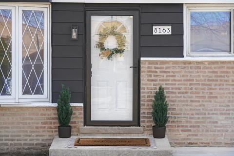 8163 S Keating Ave, Chicago, IL 60652 photo 3