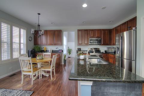 2300 Tracy Ln, Algonquin, IL 60102 photo 12
