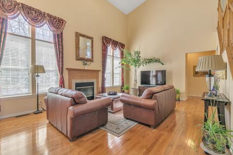 1673 Acorn Dr, Hoffman Estates, IL 60192 photo 6