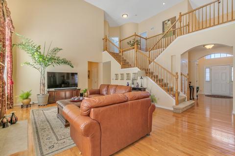 1673 Acorn Dr, Hoffman Estates, IL 60192 photo 5