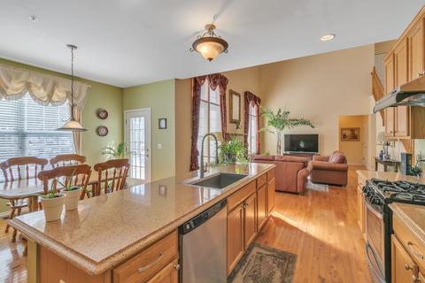 1673 Acorn Dr, Hoffman Estates, IL 60192 photo 10
