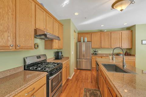 1673 Acorn Dr, Hoffman Estates, IL 60192 photo 9
