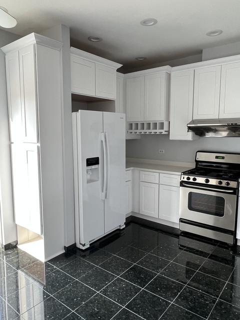 76 Cherbourg Ct #46, Wheeling, IL 60090 photo 5
