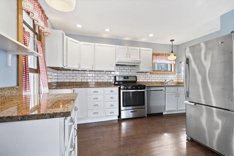 107 Spring St, Cary, IL 60013 photo 4