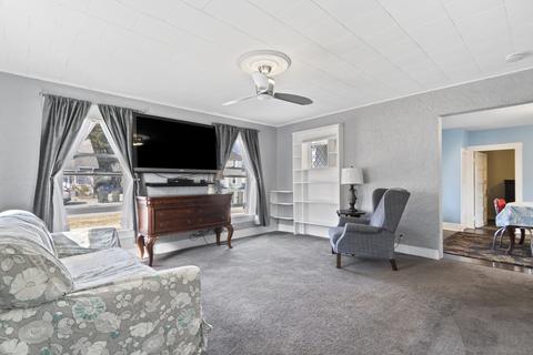 107 Spring St, Cary, IL 60013 photo 7